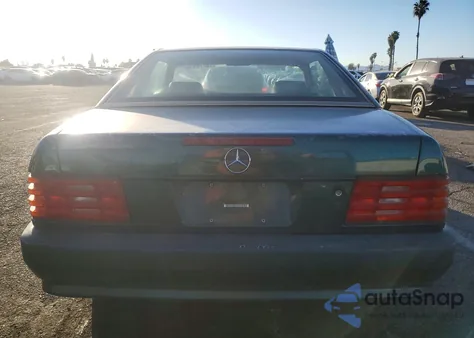 1994 Mercedes-Benz Sl 320 z USA, uszkodzony, nr VIN WDBFA63E0RF101243
